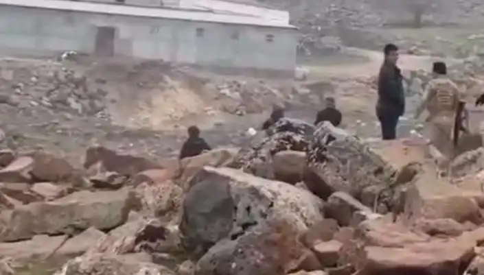 Diyarbakır'da Çıkan Kavga Sonucu 3 Kişi Hayatını Kaybetti, Yaralılar Var