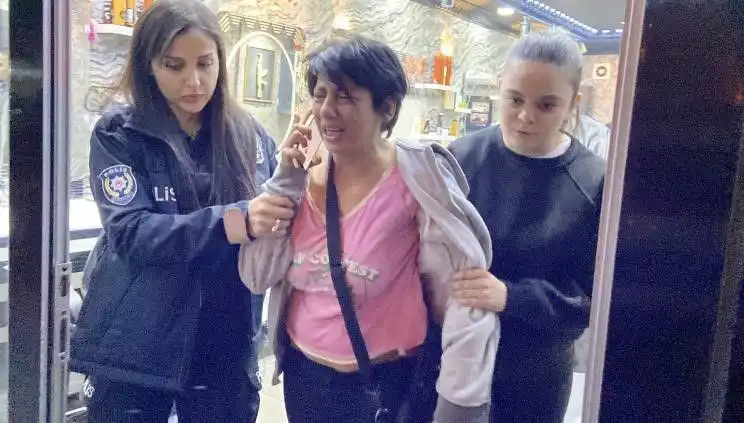 Yolda Bir Köpeği İteleyen Kadın Hakkında Şok Edici Gelişme