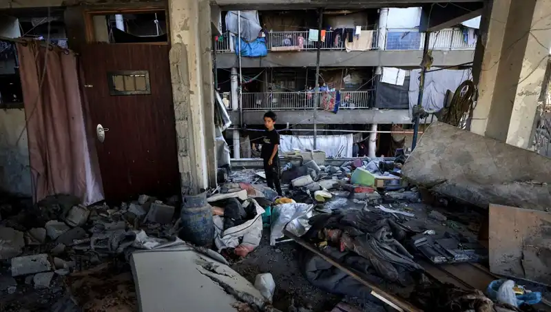 İsrail'in Gazze'ye Saldırıları: 26 Filistinli Hayatını Kaybetti, Dünya Tepkili