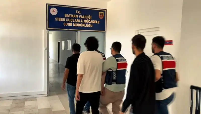 Batman'da Yasa Dışı Bahis Operasyonunda Üç Kişi Gözaltına Alındı