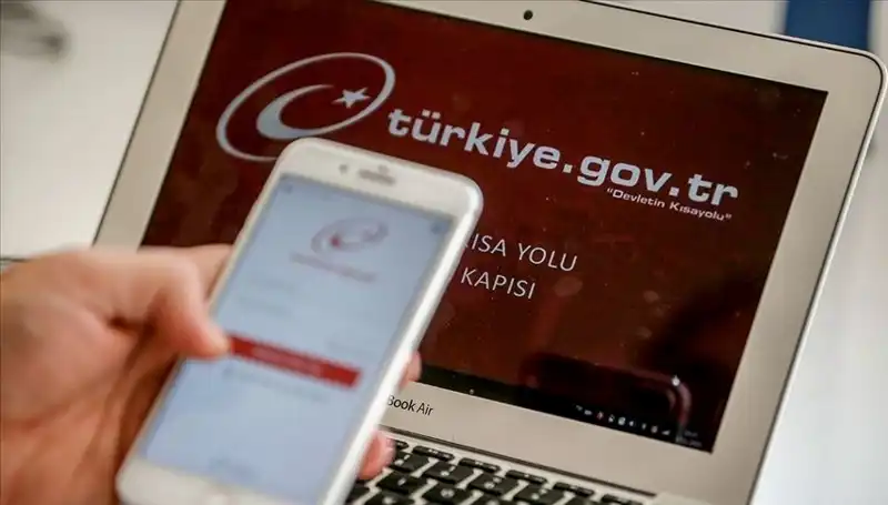 Türkiye'de e-Devlet ile Sunulan 8 Bin Hizmetle Hayat Kolaylaşıyor