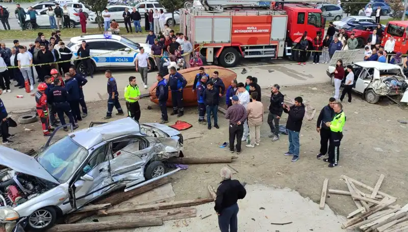 Bayram Sevinci Yerini Acı Haberlere Bıraktı: 11 Can Kaybı, 18 Yaralı