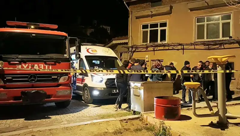 Mahalleyi Dehşete Düşüren Olay: Yanmış Cansız Beden Bulundu