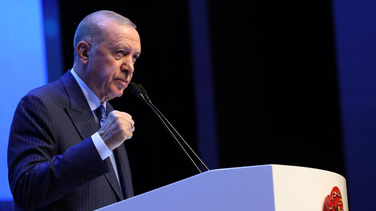Cumhurbaşkanı Erdoğan: Necip Fazıl Ayasofya bir gün açılacak dediği gibi gerçekleşti