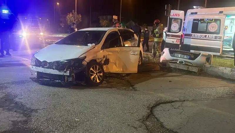 Pikap ve Otomobil Çarpışması: Kaza Anında Yaşananlar ve Sonuçları