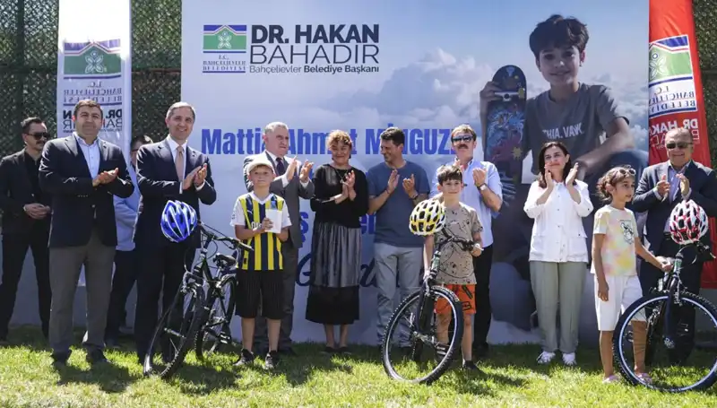 Bahçelievler'de Gençlerle Dolu Heyecan Verici Bir Skate Park Açıldı