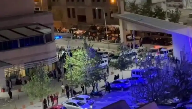 Halay Başındaki Kargaşa: Bıçaklama ve Kavga İçin Kavga Nedenleri