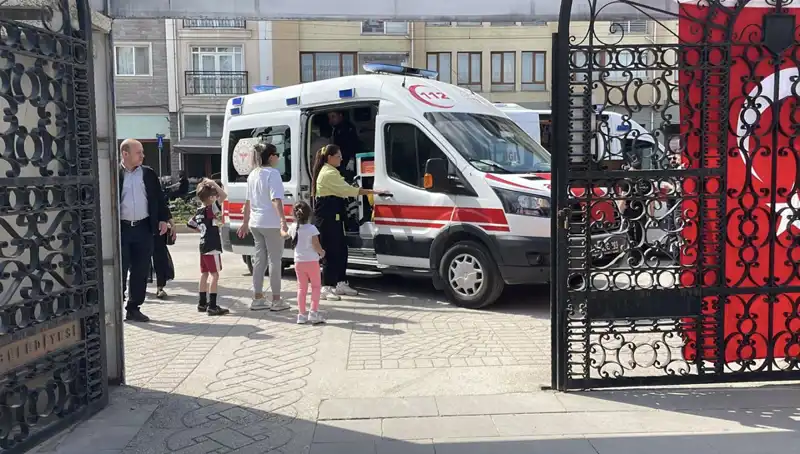 Eskişehir’de Sahipsiz Köpek Çocuklara Saldırdı: Güvenlik Sorunları Gündemde