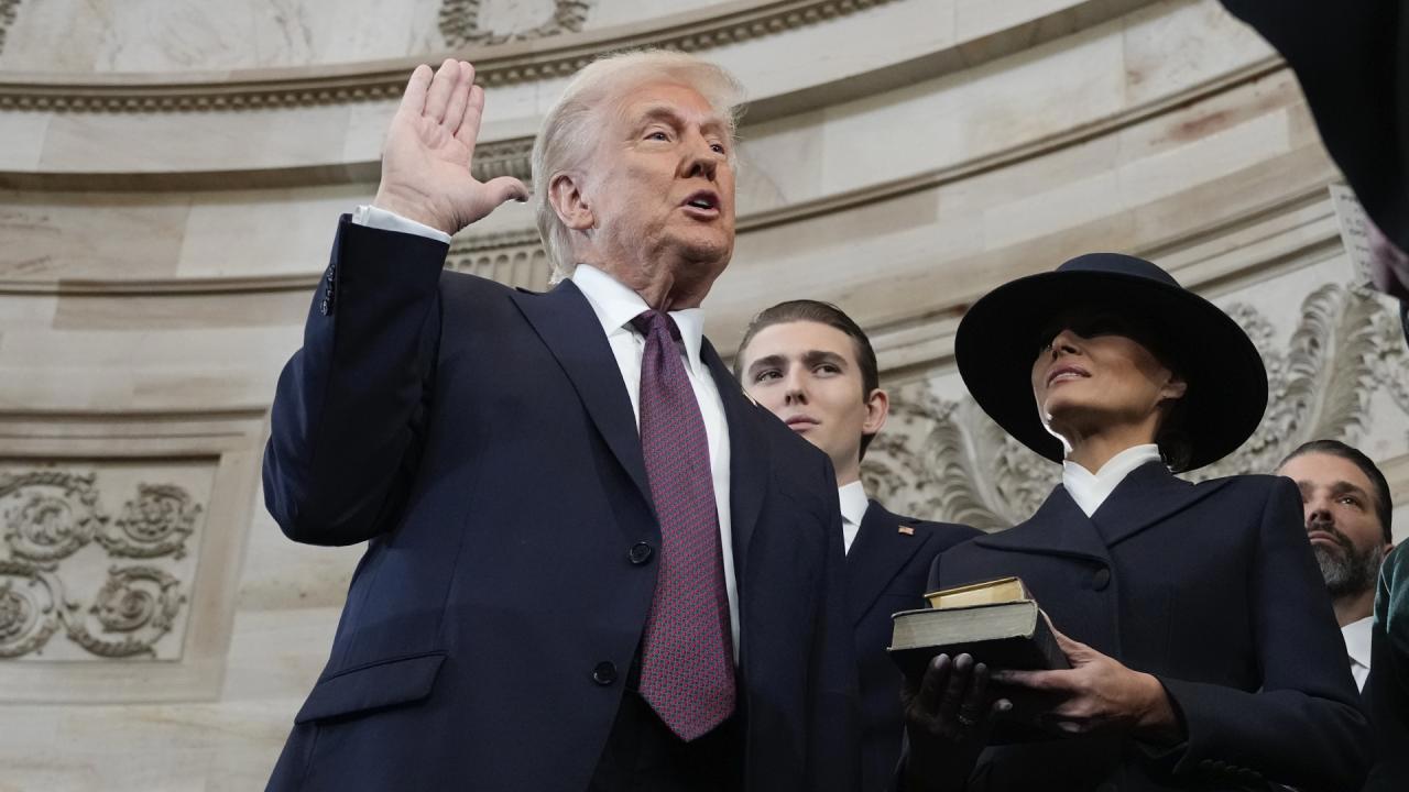 Donald Trump ABD'nin Yeni Başkanı Seçildi