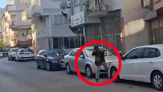 İzmir’de Saldırganla Çatışma Anları: Olayın Detayları ve Görgü Tanıkları