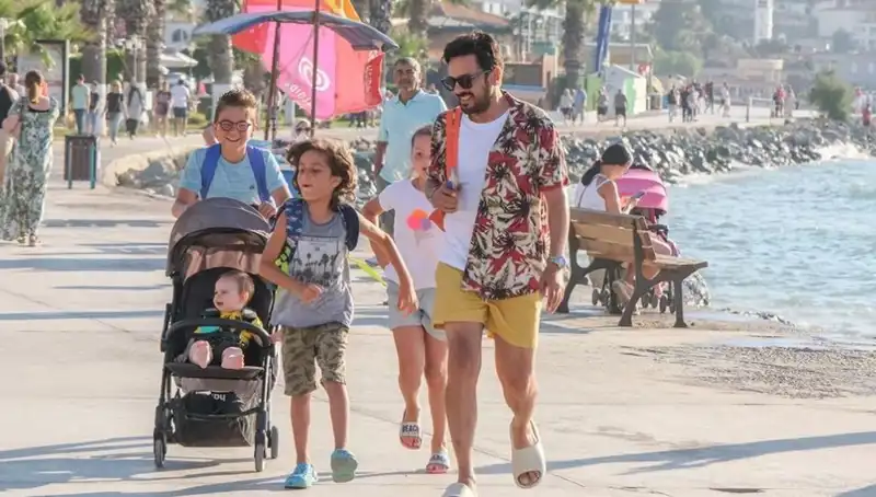 "Ne Olacak Halim" Filminin Kadrosu ve Hikayesiyle İlgili Bilmeniz Gereken Her Şey