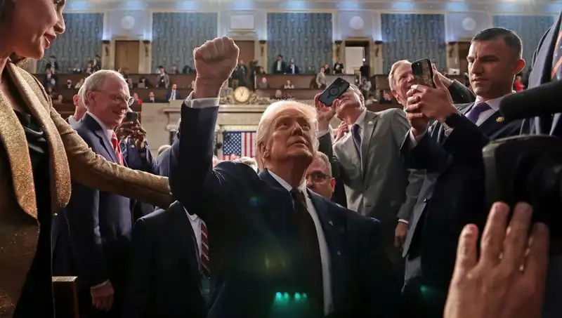 Başkentte Evsiz Krizi: Trump, Belediye Başkanı'na Çarpıcı Çağrıda Bulundu!