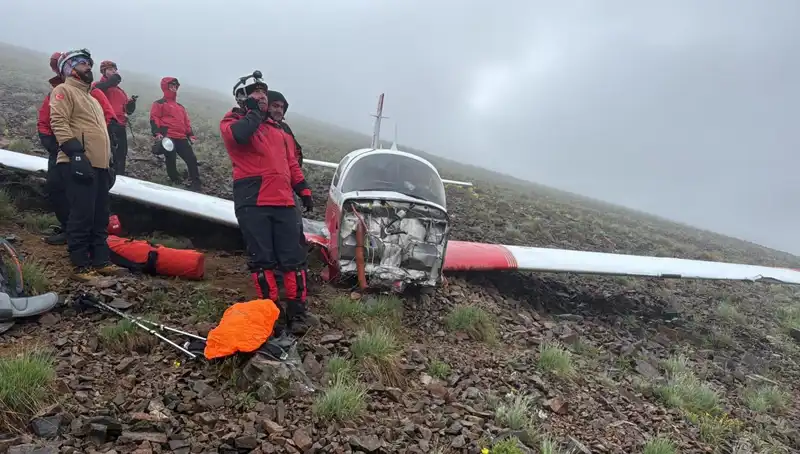 Türk Pilotun Uçuşunda Korkunç Kaza: Hayatını Kaybetti, Yolcu Hayatta Kaldı