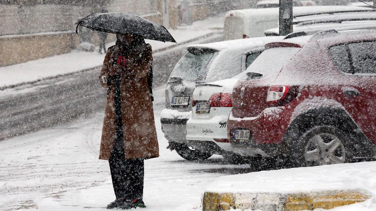 Kış Kapıda! Hava Soğuyor, Kar ve Yağmur Geliyor