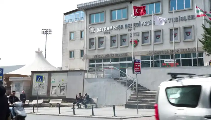 Arda Turan Spor Kompleksi Otoparkı Su Bastı, Hasar Büyüdü!