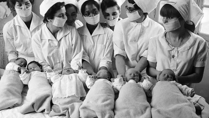 70 Yıl Sonra Hastanede Karışan İki Kardeş Tanıştı