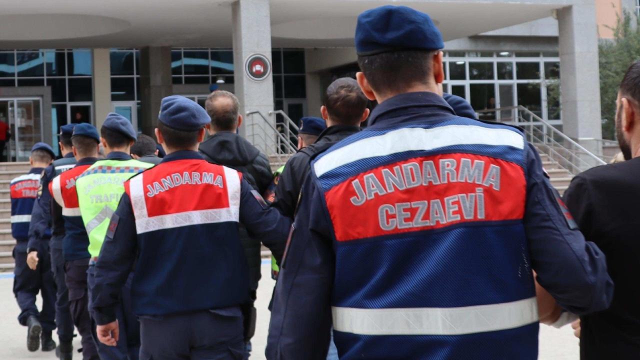 20 İlde Gerçekleşen Narkotik Operasyonunda 34 Kişi Tutuklandı