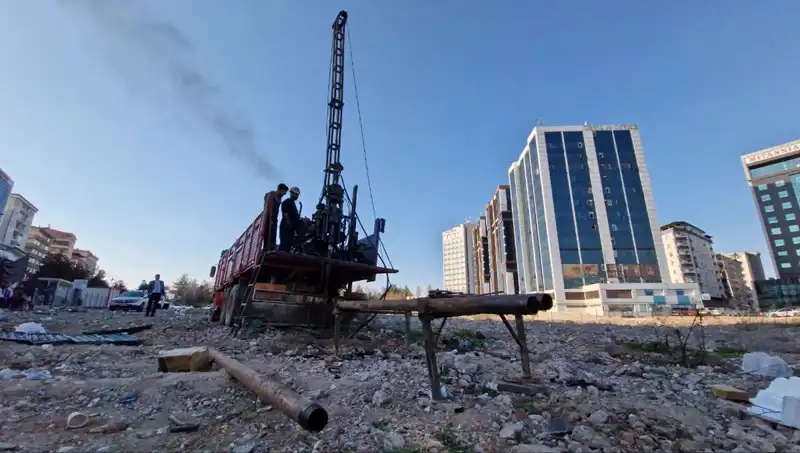 Galeria Sitesi'nde Tarihi Kazılar Başladı: 89 Kişinin Tarihi Gün Yüzüne Çıkıyor