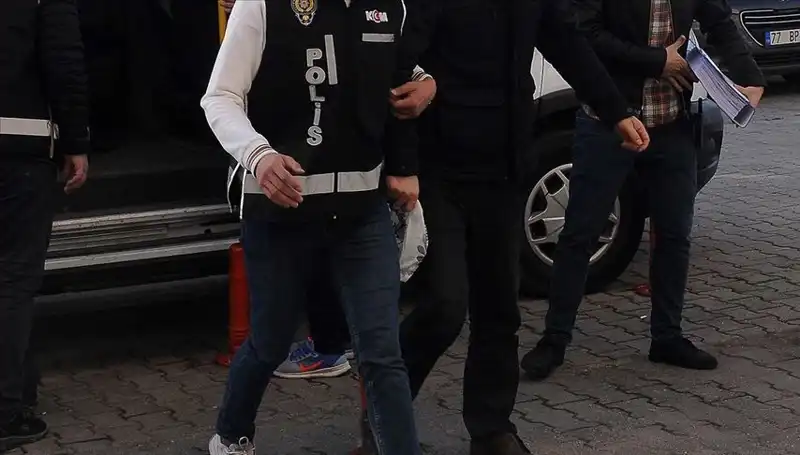 Samsun'da Uyuşturucu Operasyonu: İki Kişi Gözaltında