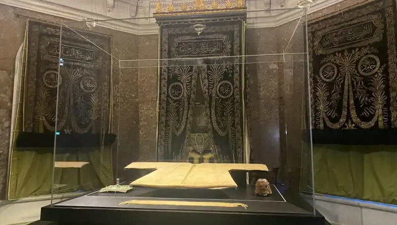 Hırka-i Şerif Ziyarete Açılıyor: Unutulmaz Bir Manevi Deneyim