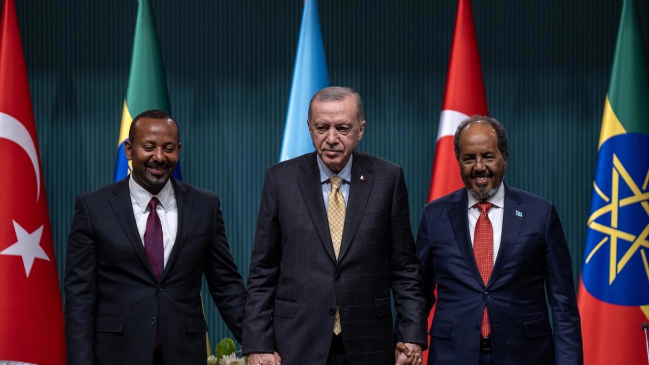 Türkiye'nin Aracılığıyla Somali-Etiyopya Gerginliği Sonlandırıldı