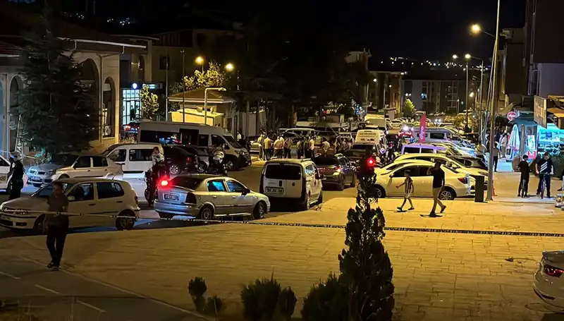 İki Aile Arasında Patlayan Kavga: 1 Ağır Yaralı, 3 Kişi Hastaneye Sevk Edildi