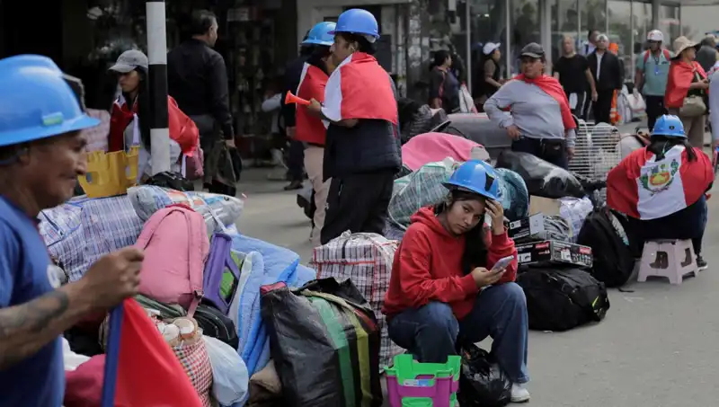 Peru'da Madenciler Sokağa İndi: Grev ve Eylemler Yeniden Patlak Verdi