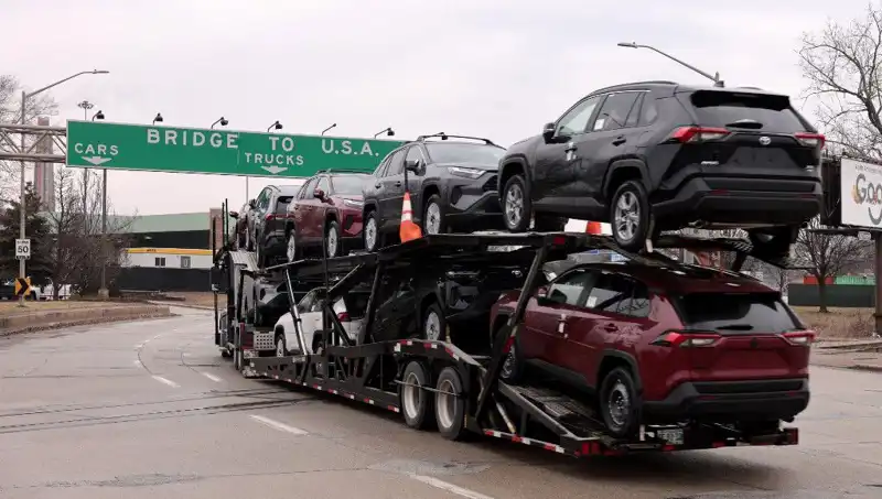Toyota, ABD Pazarında Hibrit Model Üretimini Artırma Kararı Aldı
