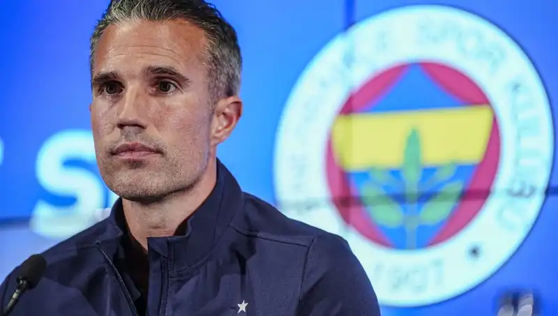 Robin van Persie, Fenerbahçe ile Oynanacak Maç için Tur Şansını Açıkladı